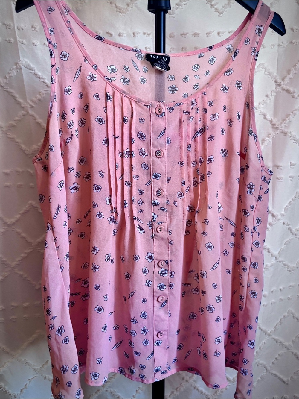 Torrid Pink Floral Sleeveless Button Front Blouse Tank Top Size 00 M/L 10